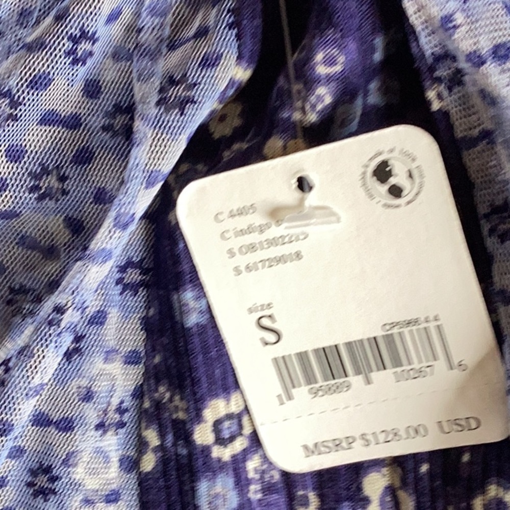 Free People NWT size small p retail $128.  Indigo combo. - Picture 6 of 9